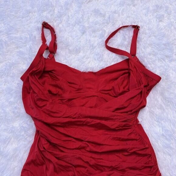 Jantzen Classics Red Ruched Front One Piece Swimsuit - Picture 5 of 9